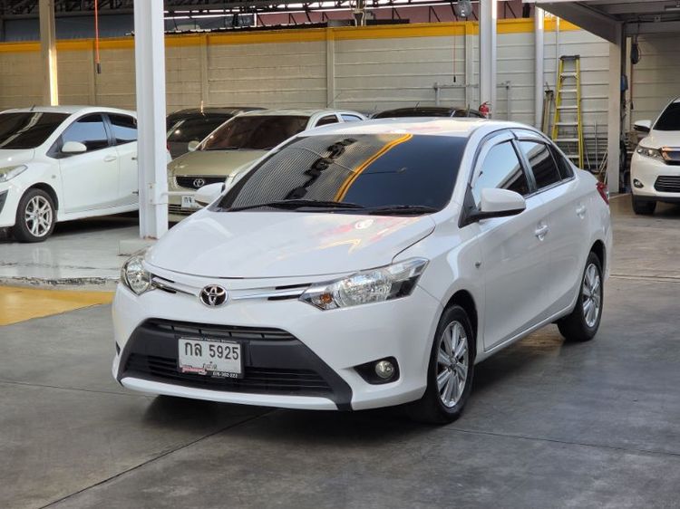 Toyota Vios 2014 1.5 E Sedan เบนซิน ไม่ติดแก๊ส เกียร์อัตโนมัติ ขาว รูปที่ 3