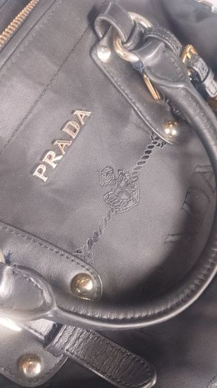ดำ กระเป๋าสะพายหญิง prada