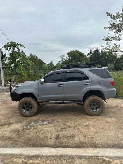Toyota Fortuner 2006 3.0 V 4WD Utility-car ดีเซล เกียร์อัตโนมัติ เทา รูปที่ 2