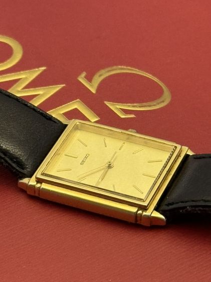Seiko Sand Textured Dial JDM Tank Style Japan Men Quartz Watch 9021-5300 รูปที่ 2
