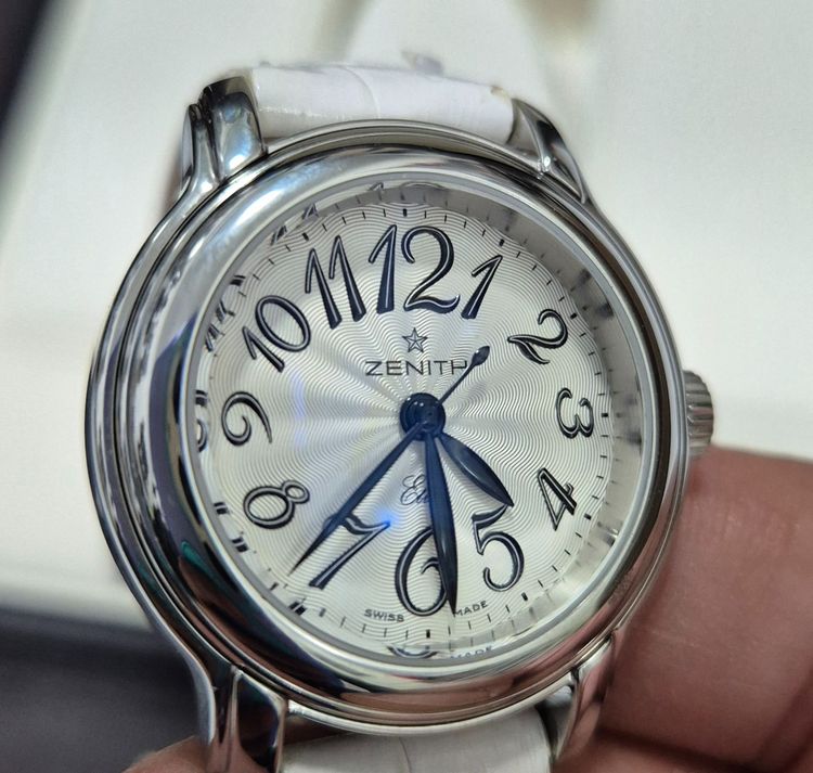 Zenith (เซนิธ) รุ่นในตระกูล Star Elite Automatic   รูปที่ 2