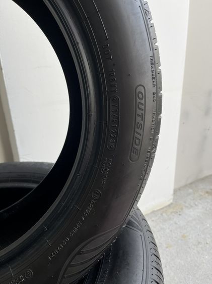 ยางรถยนต์ยี่ห้อ Dunlop รุ่น Enasave195/60R16. 89H (YD6R4223) ปี23  ดอกยางแน่น 1ชุด รูปที่ 4