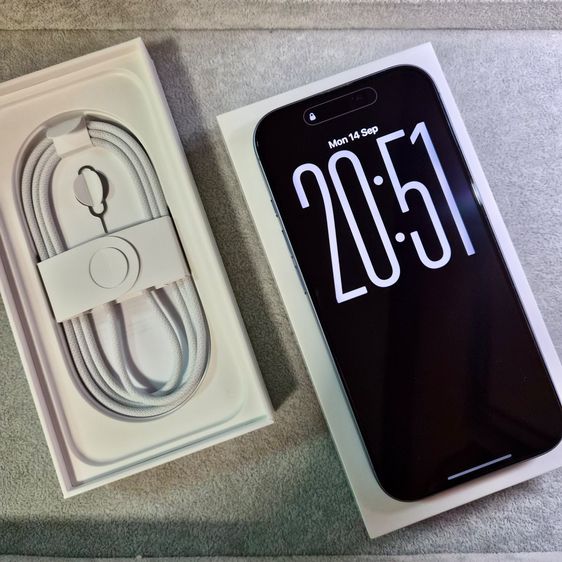 iPhone 17 สีฟ้า 256GB เครื่องศูนย์ AIS สภาพสวย ครบกล่อง พร้อมเคสแบรนด์แท้แน่นๆ รูปที่ 5