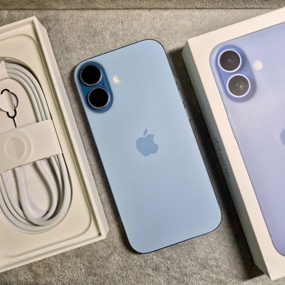 iPhone 17 สีฟ้า 256GB เครื่องศูนย์ AIS สภาพสวย ครบกล่อง พร้อมเคสแบรนด์แท้แน่นๆ
