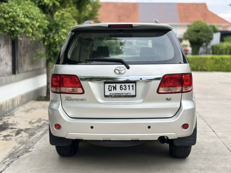 Toyota Fortuner 2005 3.0 V 4WD Utility-car ดีเซล บรอนซ์ทอง รูปที่ 3