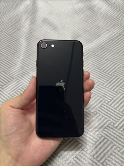 64 GB iPhone SE 3 สีดำ มือสองสภาพดี