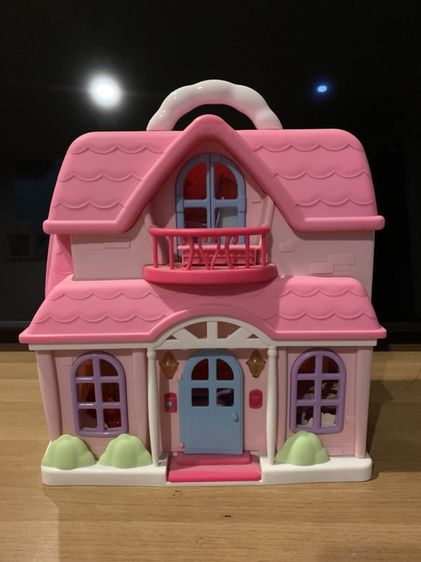 ชุดของเล่นบ้านตุ๊กตา You & Me Happy Together Family Cottage (จากแบรนด์ Toys "R" Us) ราคา 1290 บาท รูปที่ 2