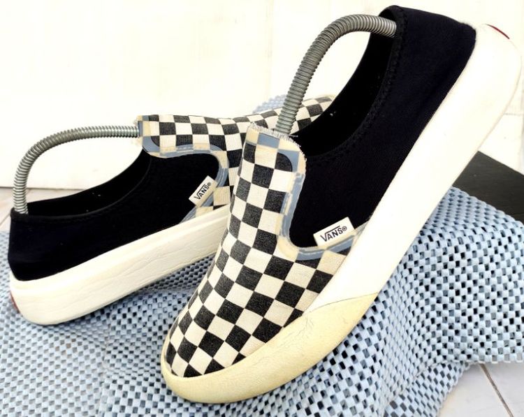 รองเท้า💥VANS Slip - On💥ของแท้‼️พื้นเดิม นิ่ม เบา สวยๆ เดิม สภาพดี💥ไซร์ 42 รูปที่ 11