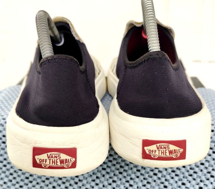 รองเท้า💥VANS Slip - On💥ของแท้‼️พื้นเดิม นิ่ม เบา สวยๆ เดิม สภาพดี💥ไซร์ 42 รูปที่ 8