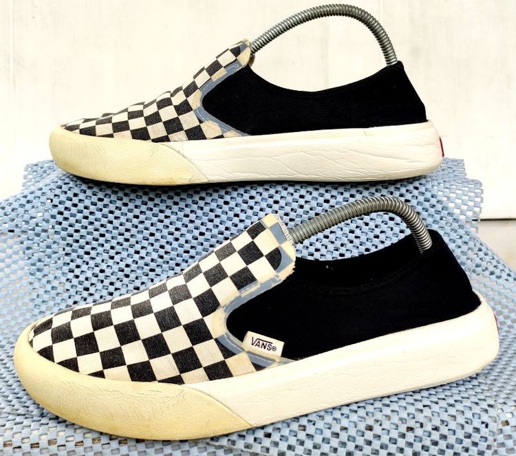 รองเท้า💥VANS Slip - On💥ของแท้‼️พื้นเดิม นิ่ม เบา สวยๆ เดิม สภาพดี💥ไซร์ 42 รูปที่ 13