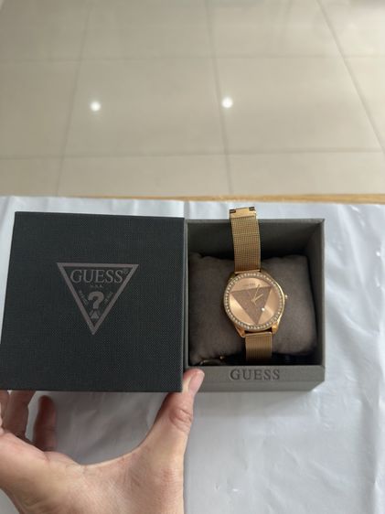 โรสโกลด์ นาฬิกา guess