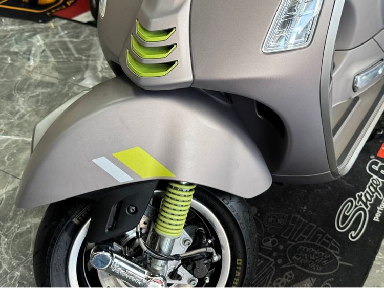 Vespa GTS Super Tech 300 hpe รูปที่ 10