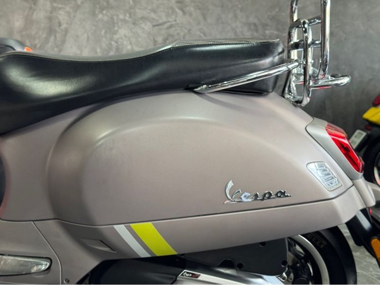 Vespa GTS Super Tech 300 hpe รูปที่ 7