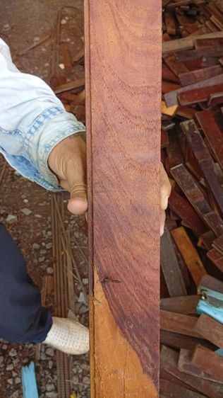 พื้นไม้ปาเก้ ปาเก้ ไม้ประดู่แท้ ลายสวยๆ เนื้ออย่างดี45x6.560x6.5 cm100x6.5 cm รื้อจากห้องในตลาดเก่า