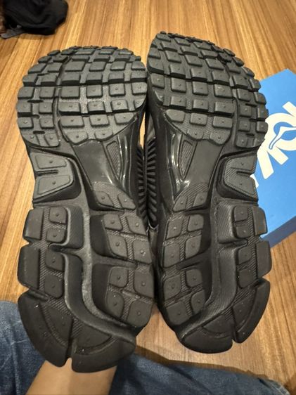 NIKE ZOOM VOMERO 5 รูปที่ 5
