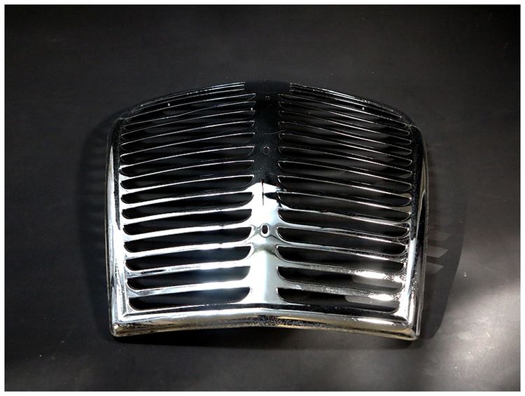 กระจังหน้ารถ Austin A35 รูปที่ 7