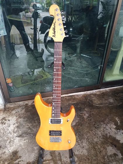 กีต้าร์ Washburn nuno N1