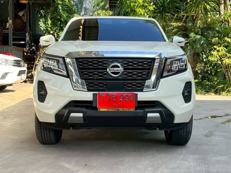 Nissan Navara 2022 2.5 V Pickup ดีเซล ไม่ติดแก๊ส เกียร์ธรรมดา ขาว รูปที่ 2