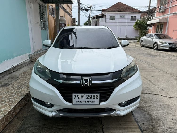 รถ Honda HR-V 1.8 E Limited สี ขาว