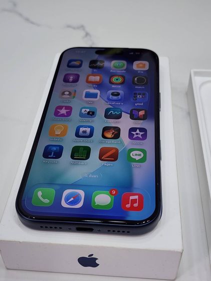 iPhone 17 Pro 256GB สี Dark Blue เครื่องศูนย์ไทย สภาพเหมือนใหม่ 99 เปอร์เซ็นต์ รูปที่ 2