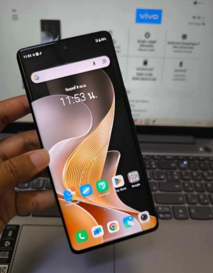 โทรศัพท์มือถือ Vivo v40 