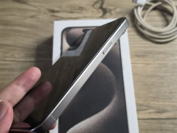 iphone 15 pro max สีไทเทเนียมธรรมชาติ รูปที่ 2
