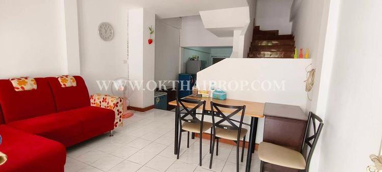 ทาวน์เฮ้าส์ หมู่บ้านลภาวัน11 บางบัวทอง นนทบุรี รูปที่ 4