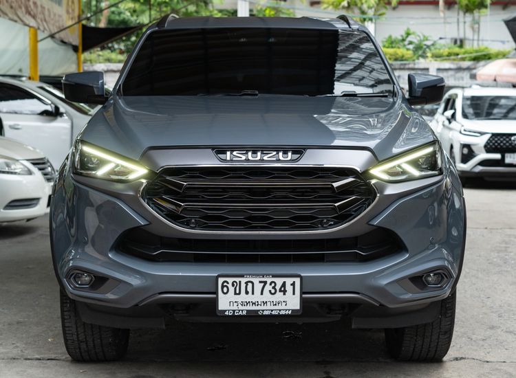 2023 ISUZU MU-X 1.9 ULTIMATE PHANTOM COLLECTION เลขไมล์49,000กิโลแท้ รถบ้าน มือเดียว สภาพใหม่มาก ไม่เคยชน