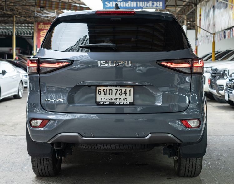 Isuzu MU-X 2023 1.9 Ultimate Phantom Collection Utility-car ดีเซล ไม่ติดแก๊ส เกียร์อัตโนมัติ เทา รูปที่ 4