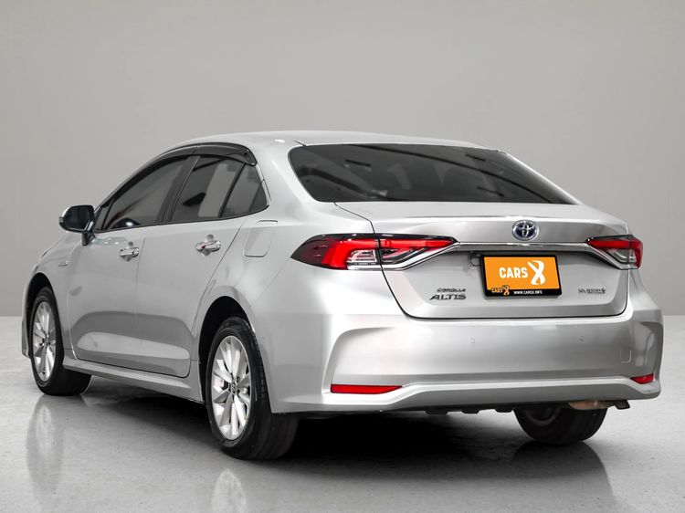 Toyota Altis 2021 1.8 Hybrid Smart Sedan ไฮบริด ไม่ติดแก๊ส เกียร์อัตโนมัติ บรอนซ์เงิน รูปที่ 4