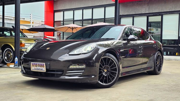 รถ Porsche Panamera 3.6 V6 สี เทา