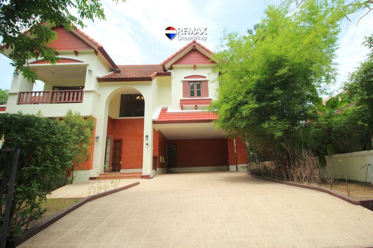 อื่นๆ ไม่มี สร้างเสร็จก่อน 2010 บ้านเดี่ยว ประชาอุทิศ วรารมย์  หลังมุม หน้าสวน ปรับปรุงใหม่ ไม่เคยเข้าอยู่ 162 ตร.วา  รูปที่ 2