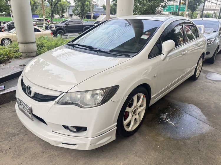 Honda Civic 2011 1.8 S i-VTEC Sedan เบนซิน เกียร์อัตโนมัติ ขาว รูปที่ 3