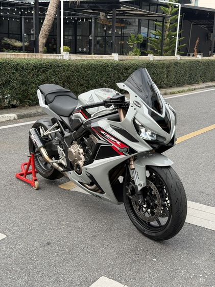 Honda 2021 CBR650R