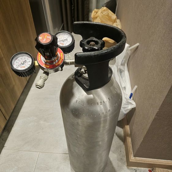 ขายถัง CO₂ 4 KG + Regulator 2 เกจ
