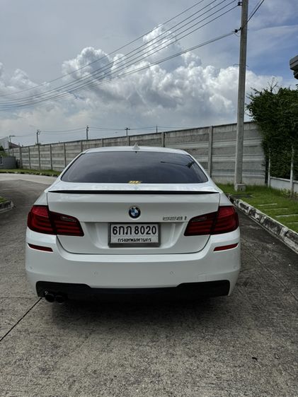 BMW Series 5 2013 528i Sedan เบนซิน เกียร์อัตโนมัติ ขาว รูปที่ 4