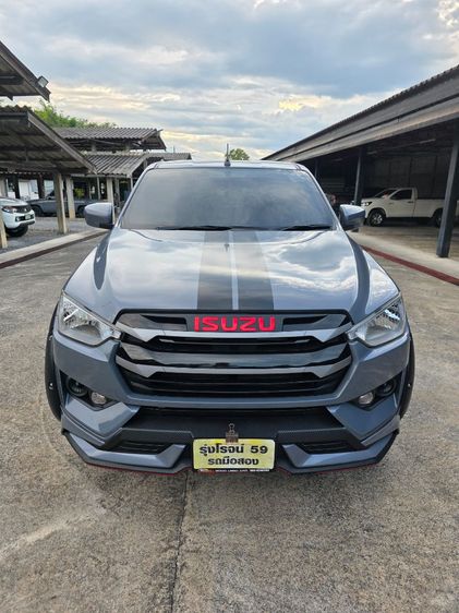 Isuzu D-MAX 2022 3.0 V-Cross Z 4WD Pickup ดีเซล ไม่ติดแก๊ส เกียร์ธรรมดา เทา รูปที่ 3