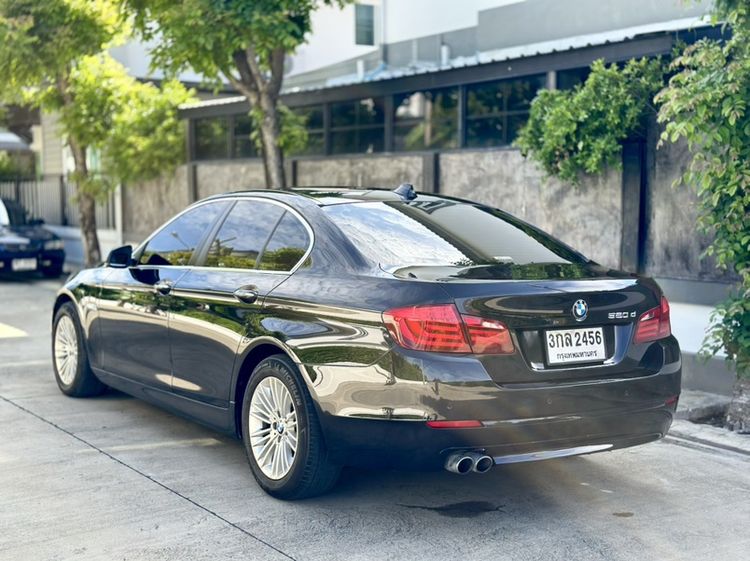 BMW Series 5 2014 520d Sedan ดีเซล เกียร์อัตโนมัติ ดำ รูปที่ 4