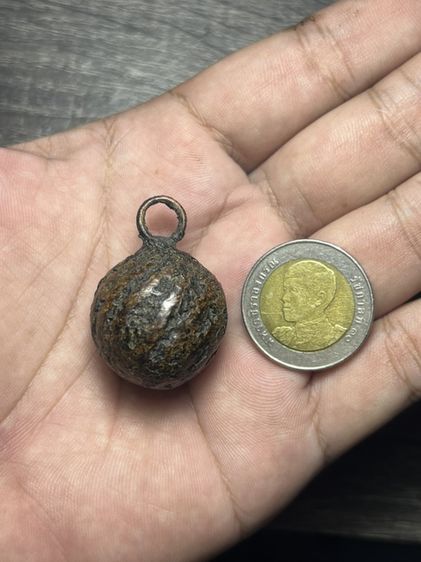 ลูกอม ไม่ทราบที่ (มีสินค้าหลายรายการกดเข้ามาดูในโปรไฟล์ได้เลยครับ)