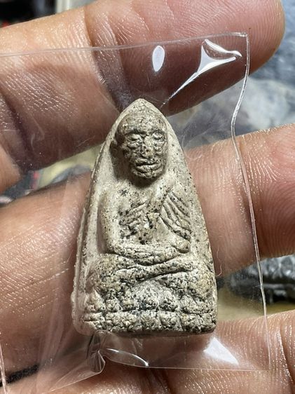 หลวงปู่ทวดวัดประสาทบุญญาวาส ปี 06