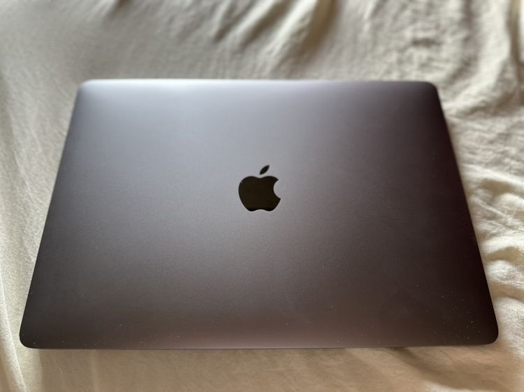 MacBook Air M1 ปี 2020