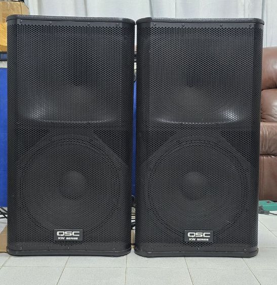 qsc kw152