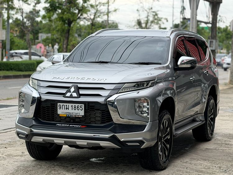Mitsubishi Pajero Sport 2020 2.4 GT Premium 2WD Utility-car ดีเซล เกียร์อัตโนมัติ บรอนซ์เงิน