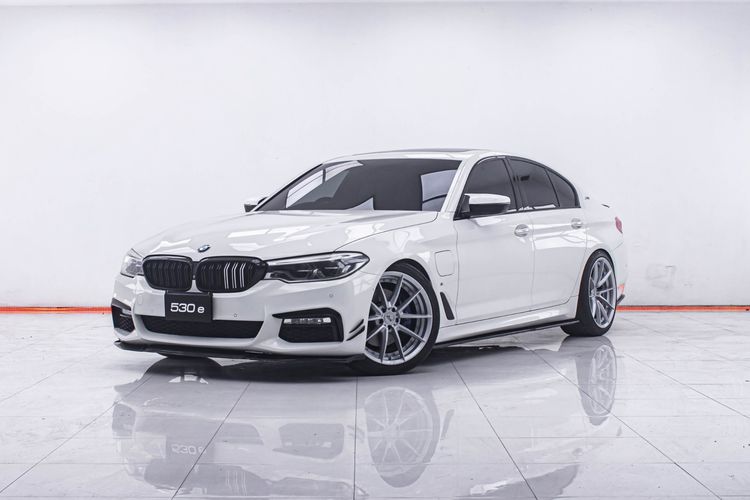 BMW SERIES 5 530e 2.0 M SPORT G30 AT 2018  รหัสรถ 1G028