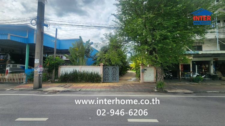บ้านเดี่ยว + ที่ดิน 2 ชั้น 516 ตร.ว. ใกล้เทศบาลเมืองกระทุ่มแบน ถนนสุคนธวิทย์ ถนนเศรษฐกิจ กระทุ่มแบน สมุทรสาคร