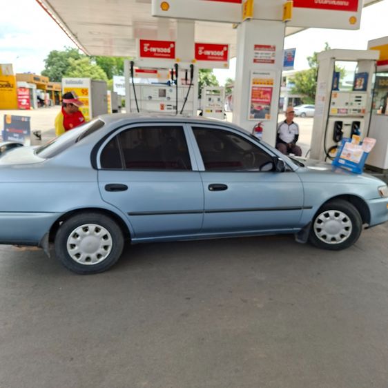 Toyota Corolla 1995 1.3 GXi Sedan เบนซิน เกียร์อัตโนมัติ ฟ้า รูปที่ 4