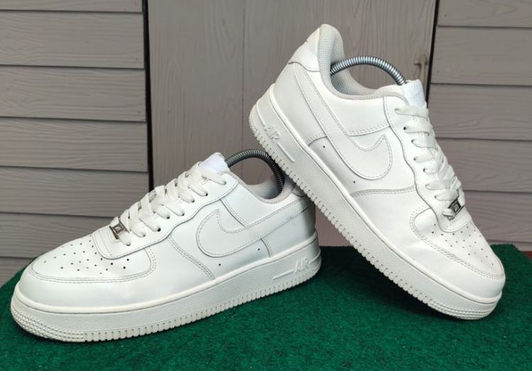 รองเท้าผ้าใบ ผ้าใบ UK 7.5 | EU 41 1/3 | US 8 ขาว รองเท้า💥NIKE Air💥ของแท้‼️พื้นนิ่ม เบา สวยๆ สภาพดี💥ไซร์ 41