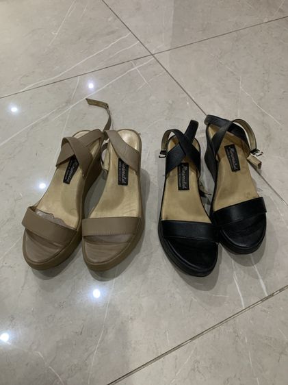 อื่นๆ รองเท้าส้นเตารีด UK 2.5 | EU 35 | US 4.5 อื่นๆ รองเท้า minimalist แท้ หนังแท้ มือสอง ส้นเตารีด ขนาด35