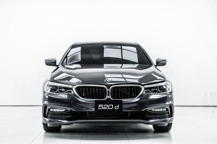 BMW Series 5 2018 520d Sedan ดีเซล ไม่ติดแก๊ส เกียร์อัตโนมัติ เทา รูปที่ 4