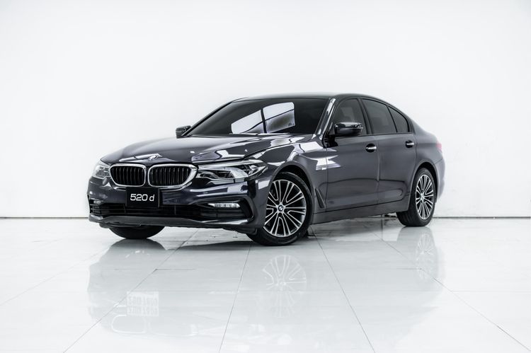 BMW Series 5 2018 520d Sedan ดีเซล ไม่ติดแก๊ส เกียร์อัตโนมัติ เทา